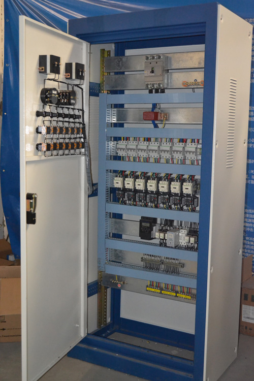 PLC���ƺ�׃�l���ڟoؓ(f��)����ˮ�O(sh��)���еđ�(y��ng)��